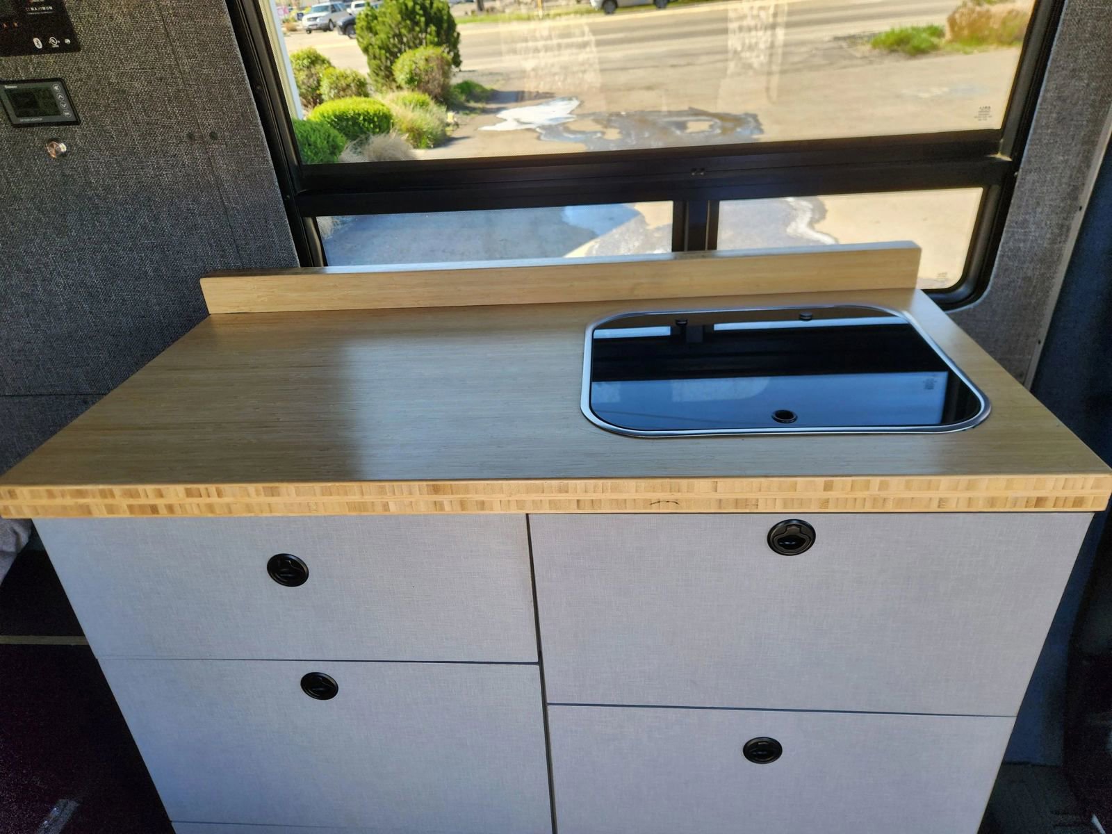 Used 2006 Dodge Sprinter 2500 w/ PWR Convenience Group image 16