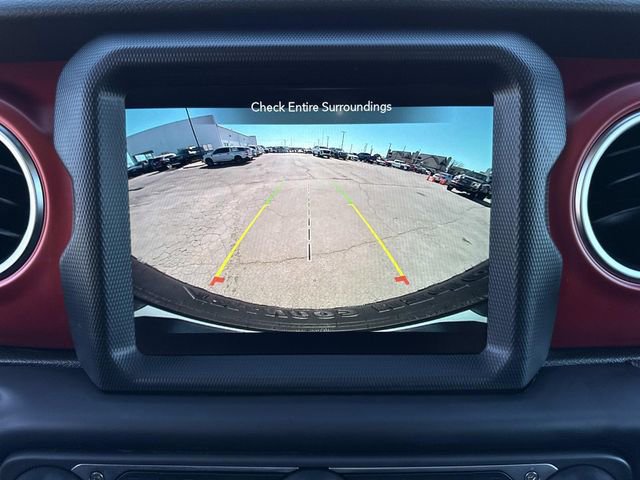 Used 2023 Jeep Wrangler Rubicon w/ Cold Weather Group image 21