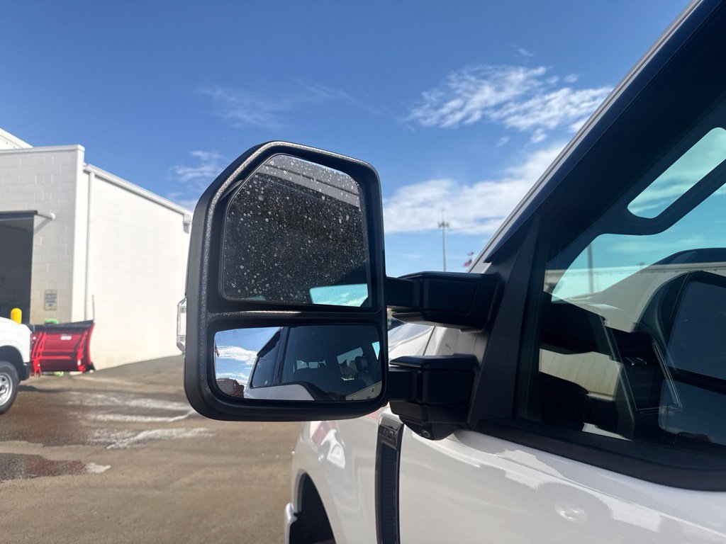 Used 2019 Ford F350 Lariat w/ Lariat Ultimate Package AWD/4WD image 28