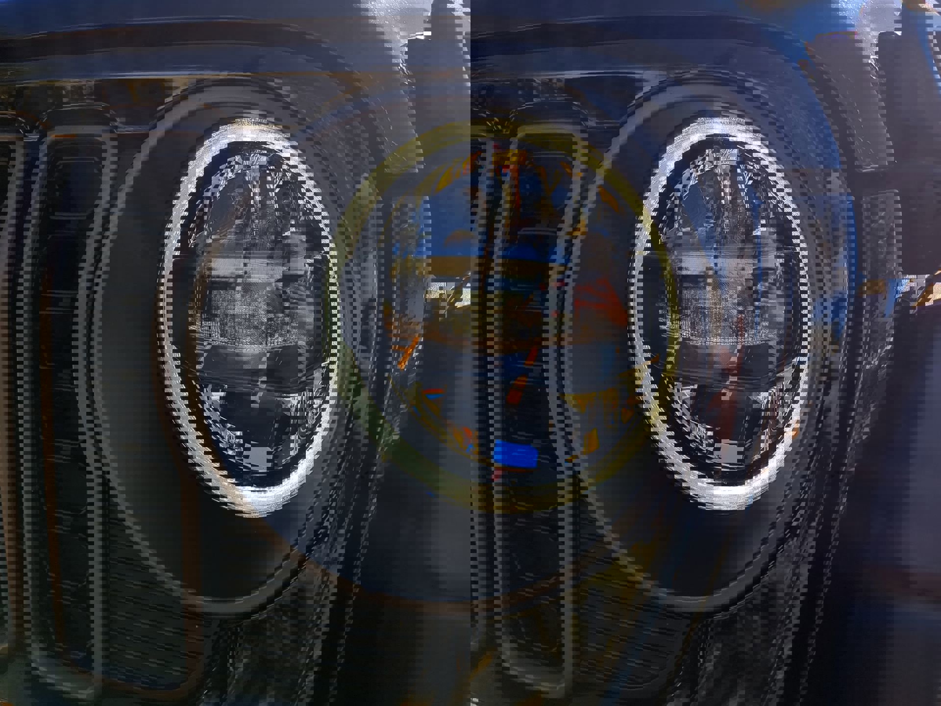 Used 2024 Jeep Wrangler Sport S w/ LED Headlamp & Fog Lamp Group image 11