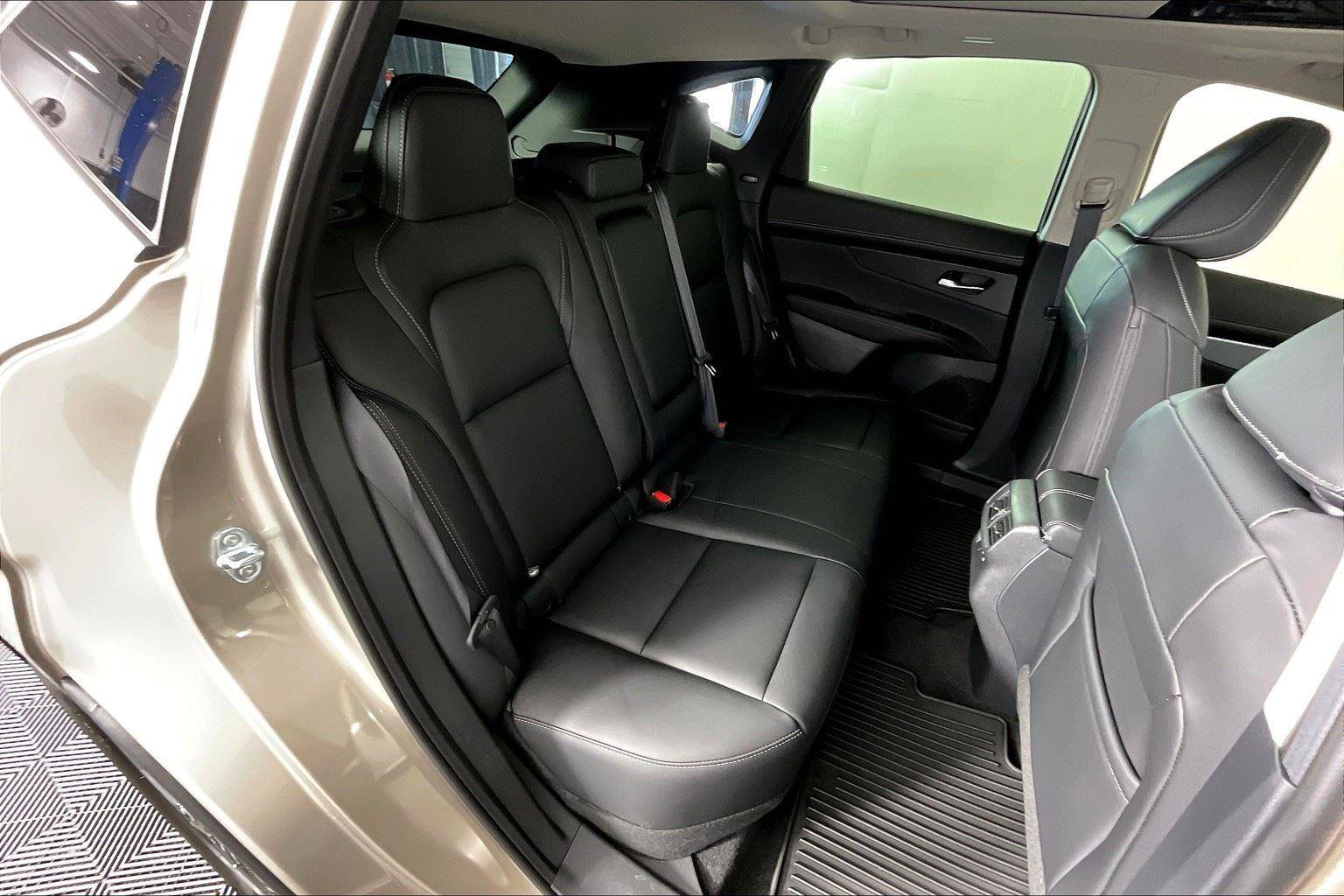 New 2025 Nissan Murano SL w/ Cargo Package image 35