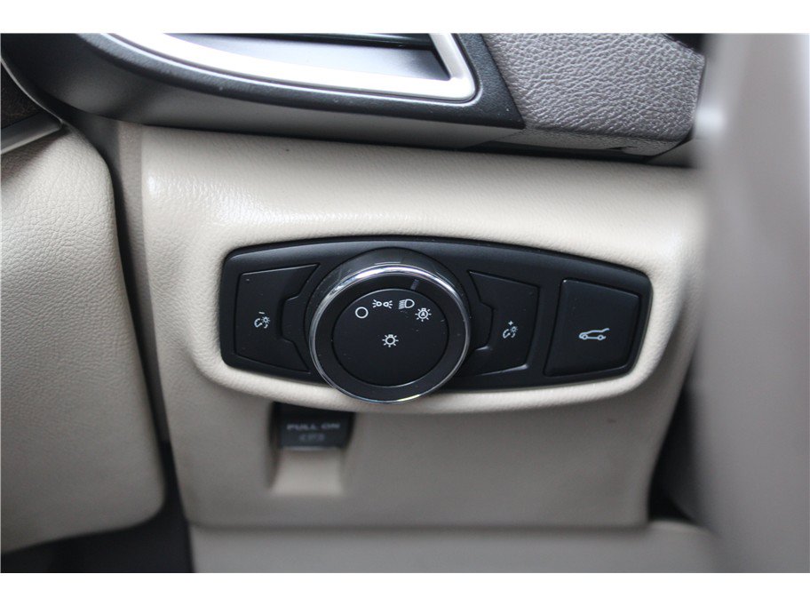 Used 2016 Lincoln MKX Reserve w/ Technology Package AWD/4WD image 20