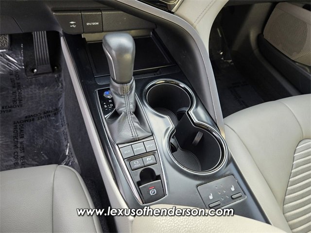 Used 2019 Toyota Camry SE image 26