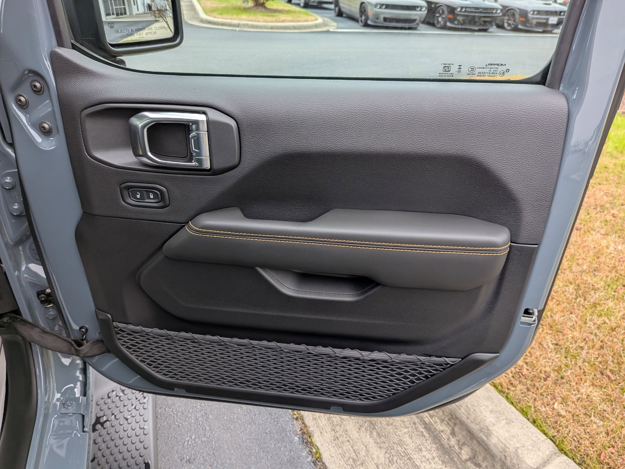 New 2026 Jeep Wrangler Sahara AWD/4WD image 33