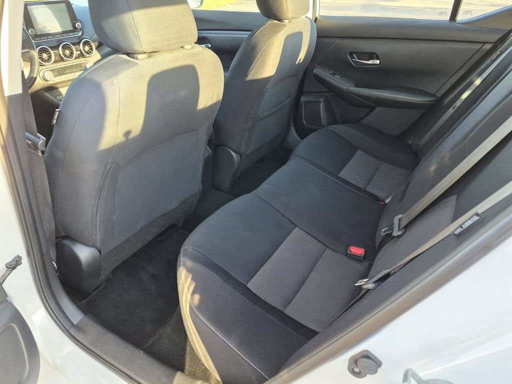 Used 2021 Nissan Sentra SV FWD image 13