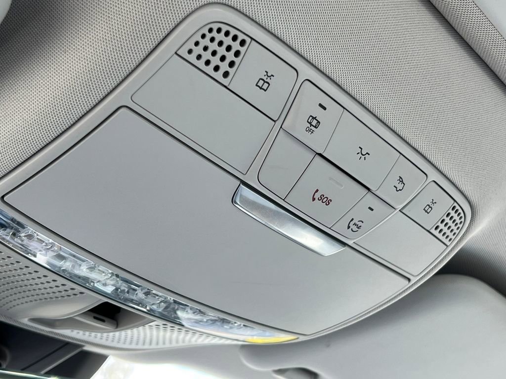 Used 2023 Mercedes-Benz E 350 4MATIC Sedan w/ Premium Package image 35