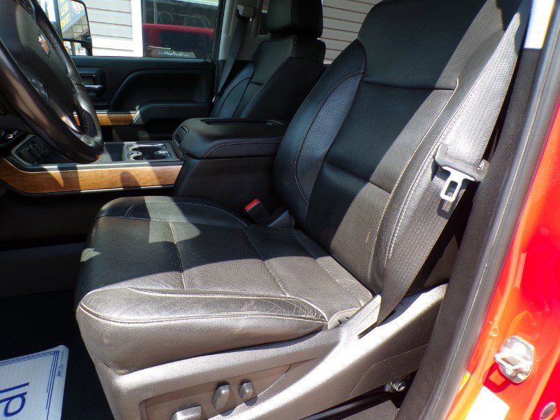 Used 2019 Chevrolet Silverado 2500 LTZ w/ Duramax Plus Package image 7