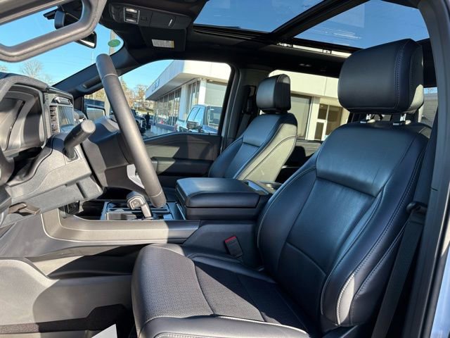 Used 2025 Ford F150 Lariat w/ Equipment Group 502A High image 3