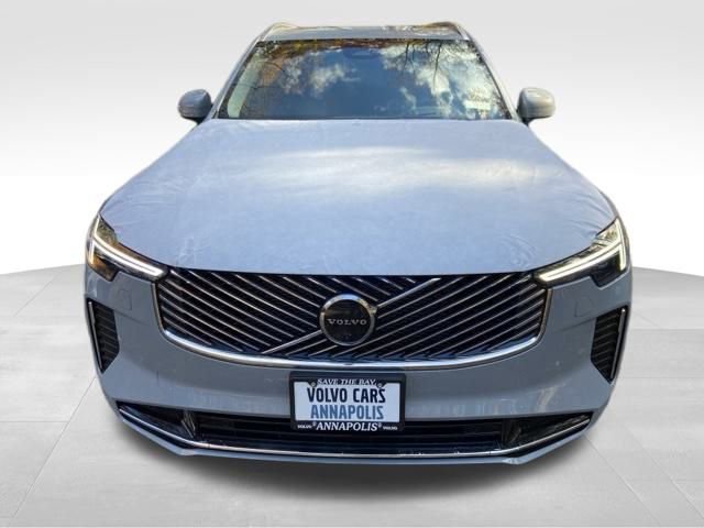 New 2026 Volvo XC90 B6 Ultra image 2