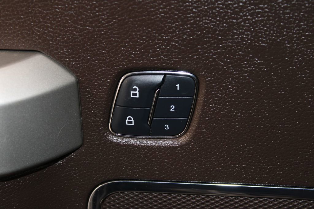 Used 2018 Ford F150 King Ranch w/ Equipment Group 601A Luxury image 41