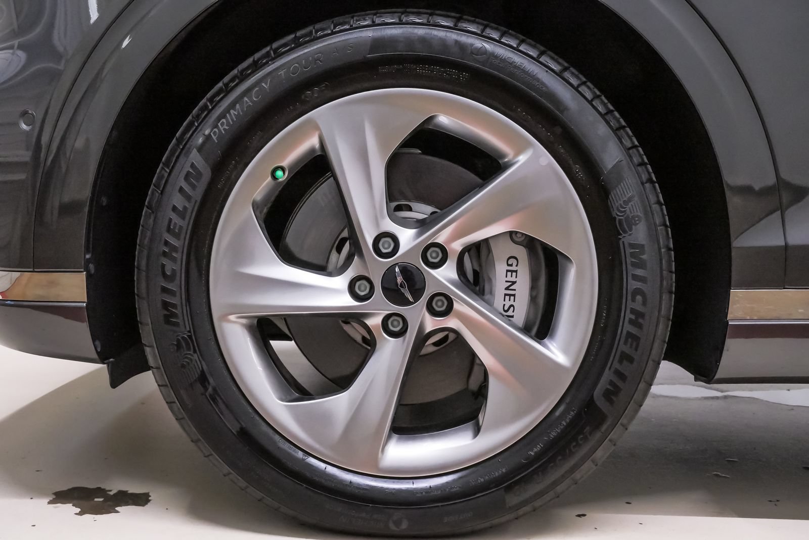 Certified 2026 Genesis GV70 2.5T Advanced AWD/4WD image 27