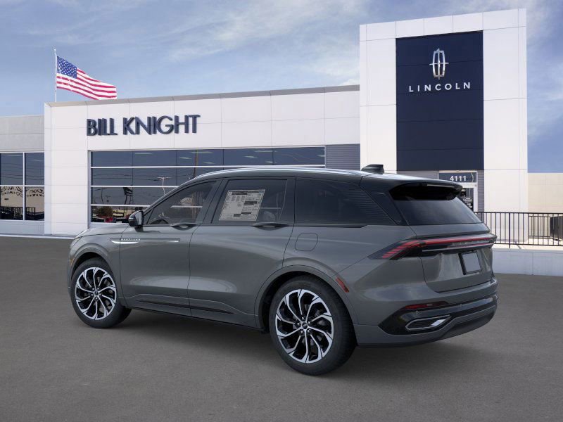 New 2025 Lincoln Nautilus Reserve image 4