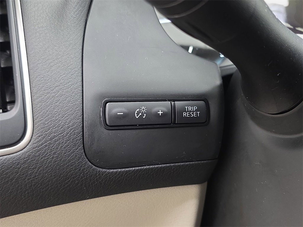 Used 2020 INFINITI Q50 Luxe w/ Essential Package (3.0T Luxe) image 26