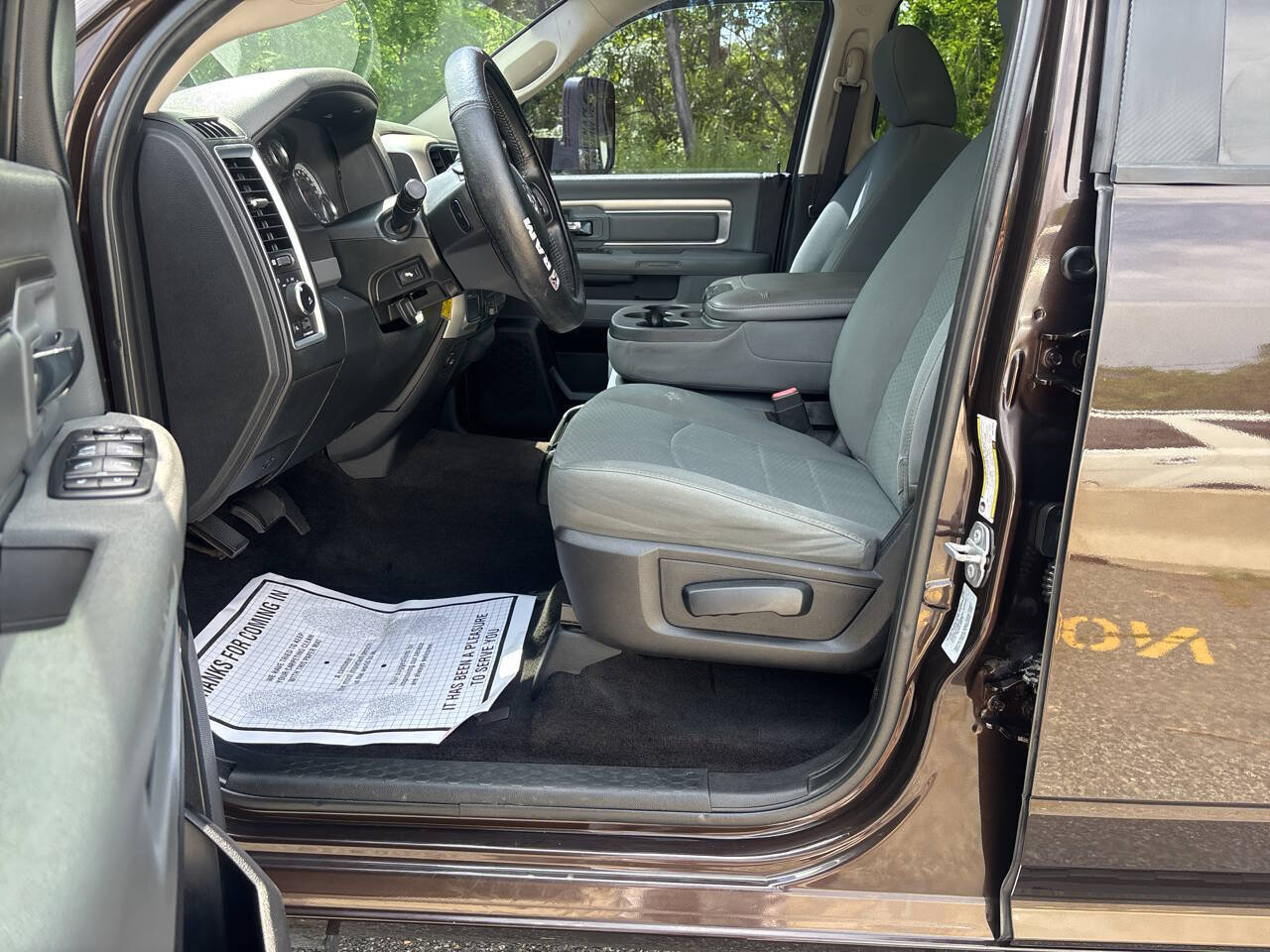 Used 2017 RAM 2500 SLT w/ Snow Chief Group AWD/4WD image 20