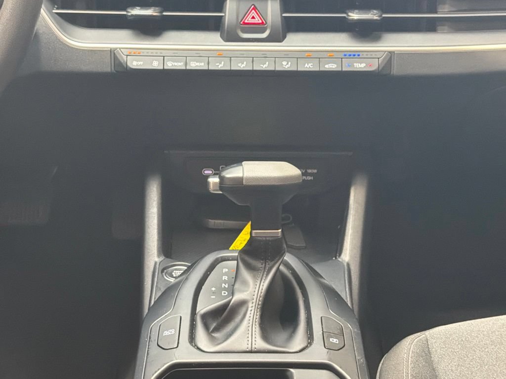 Used 2025 Kia K4 FWD image 17