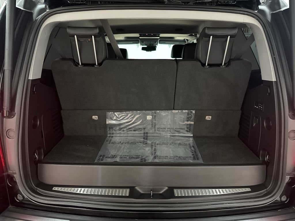 Used 2020 Chevrolet Tahoe Premier AWD/4WD image 35