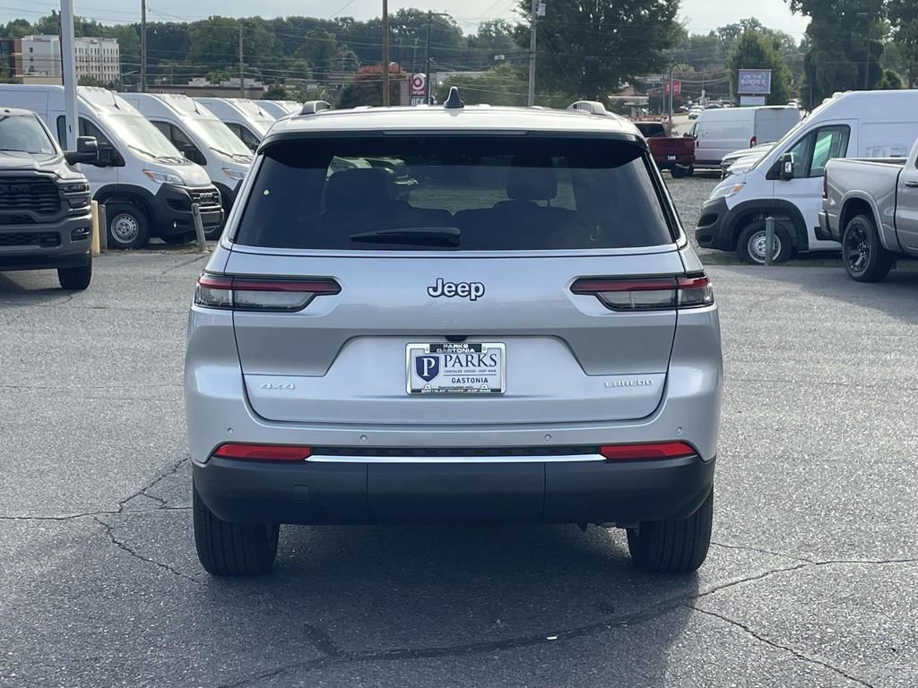 New 2025 Jeep Grand Cherokee L Laredo w/ Luxury Tech Group I image 7