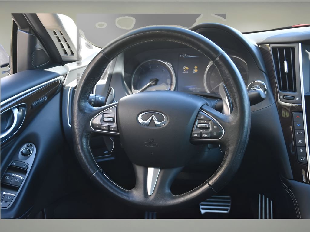 Used 2016 INFINITI Q50 Red Sport 400 AWD/4WD image 17