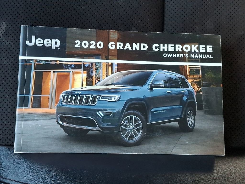 Used 2020 Jeep Grand Cherokee Altitude image 29