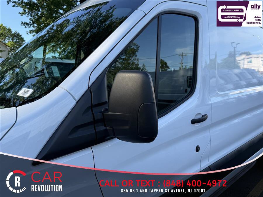 Used 2025 Ford Transit 250 148 High Roof AWD image 28