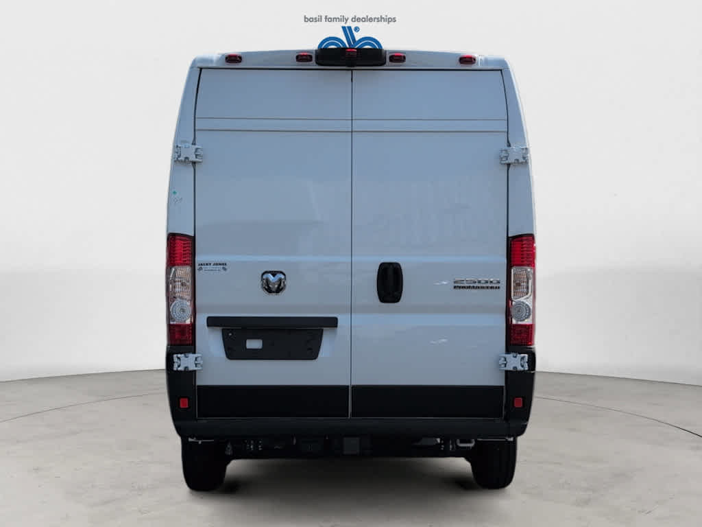 Used 2023 RAM ProMaster 2500 FWD image 7