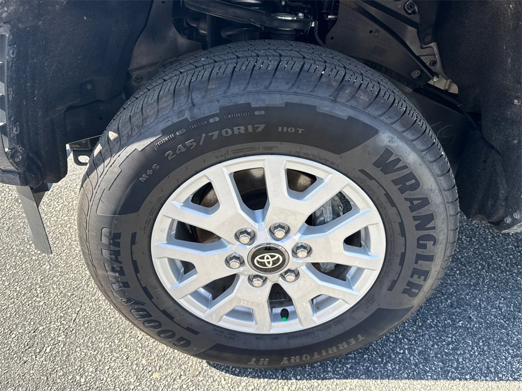 Certified 2025 Toyota Tacoma SR image 11
