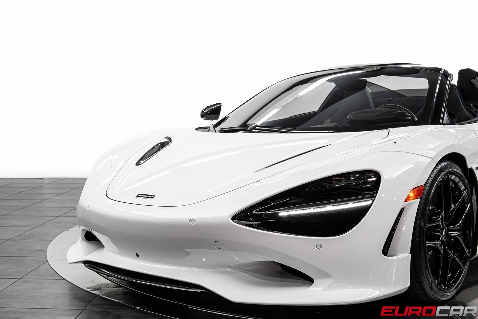 Used 2024 McLaren 750S Spider image 16