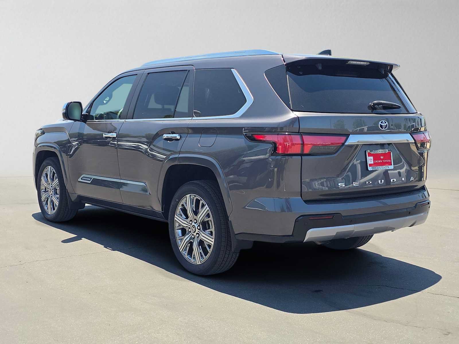 Certified 2024 Toyota Sequoia Capstone AWD/4WD image 5