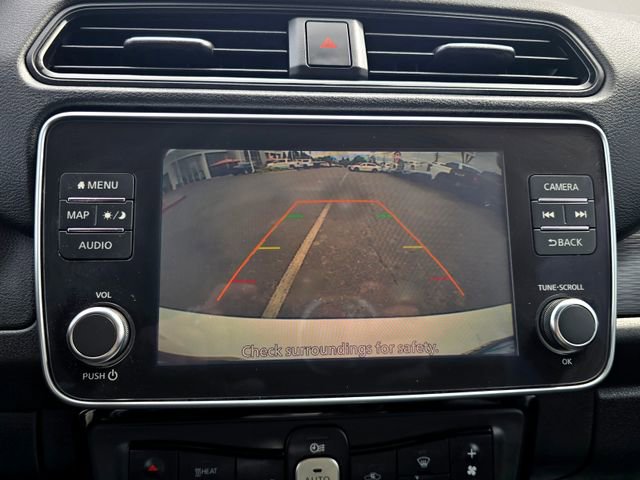 Used 2022 Nissan Leaf SV image 10