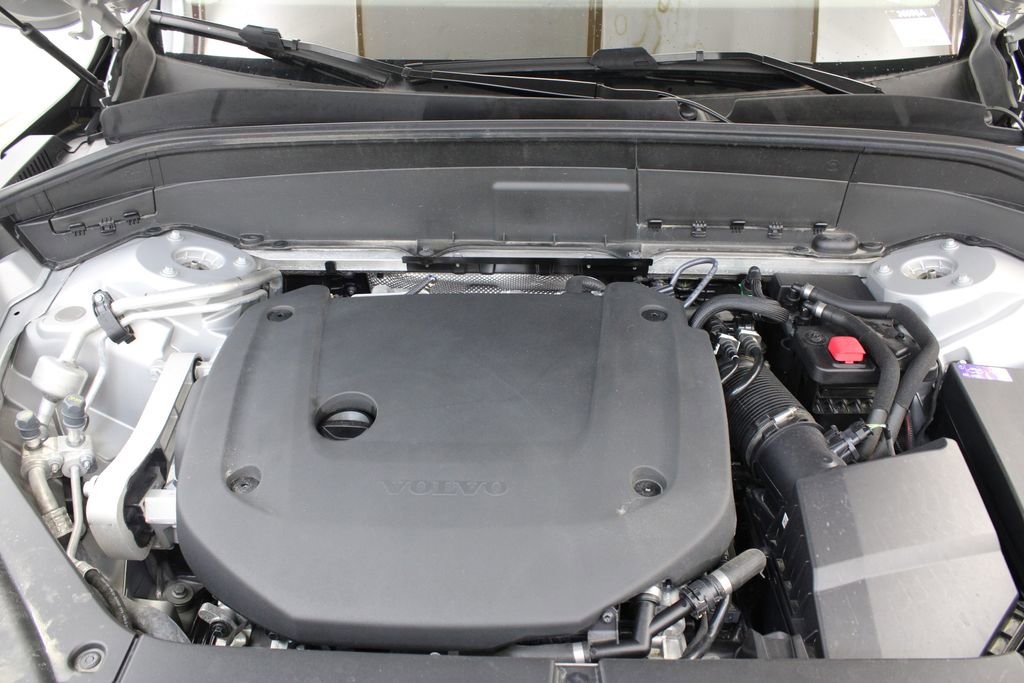 Used 2025 Volvo XC90 B6 Plus AWD/4WD image 36