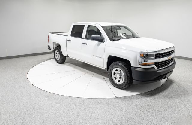 Used 2018 Chevrolet Silverado 1500 W/T AWD/4WD image 27
