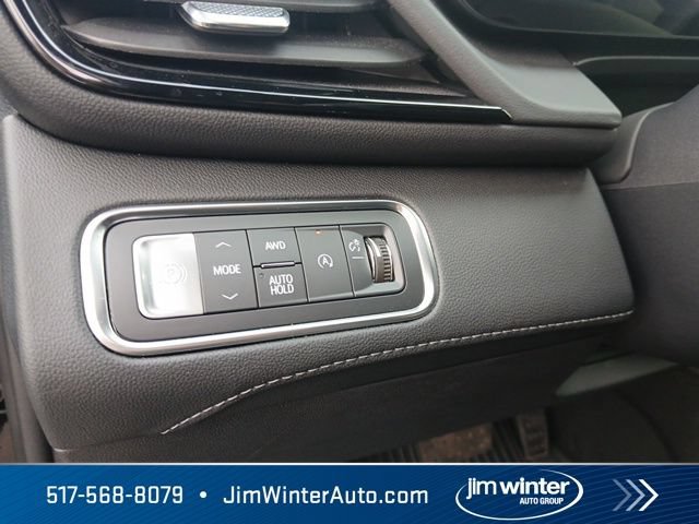 Certified 2025 Buick Enclave Avenir w/ LPO, Floor Liner Package AWD/4WD image 23
