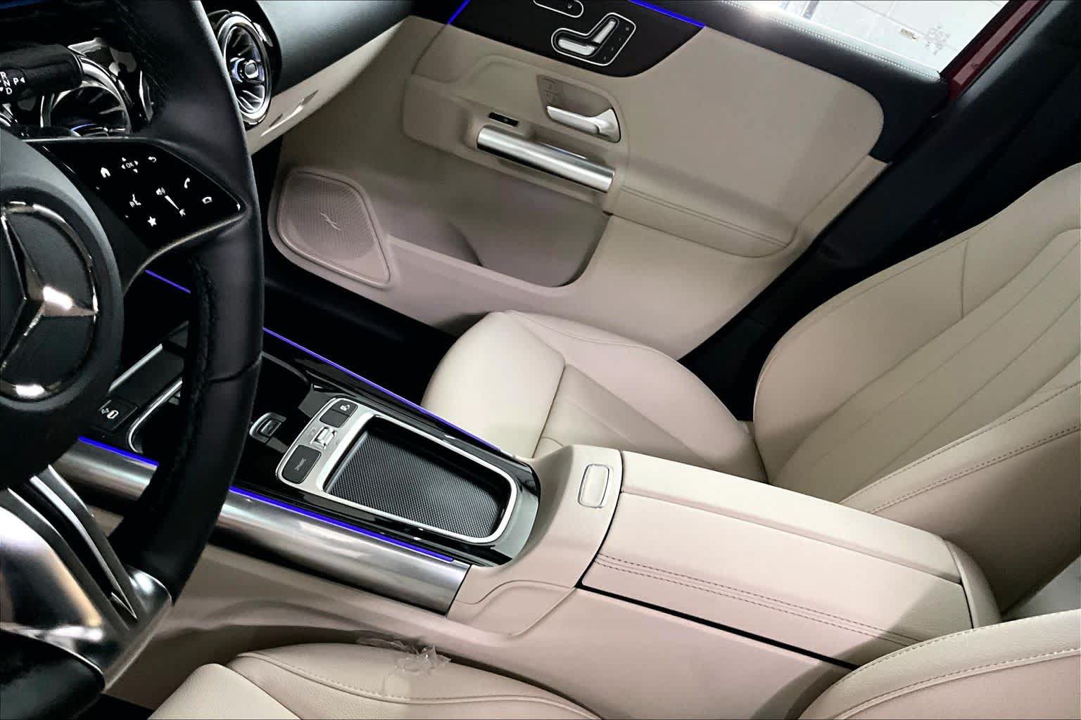 New 2026 Mercedes-Benz GLA 250 4MATIC image 11