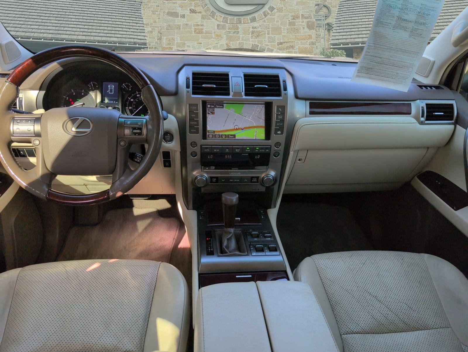 Used 2016 Lexus GX 460 Luxury AWD/4WD image 16