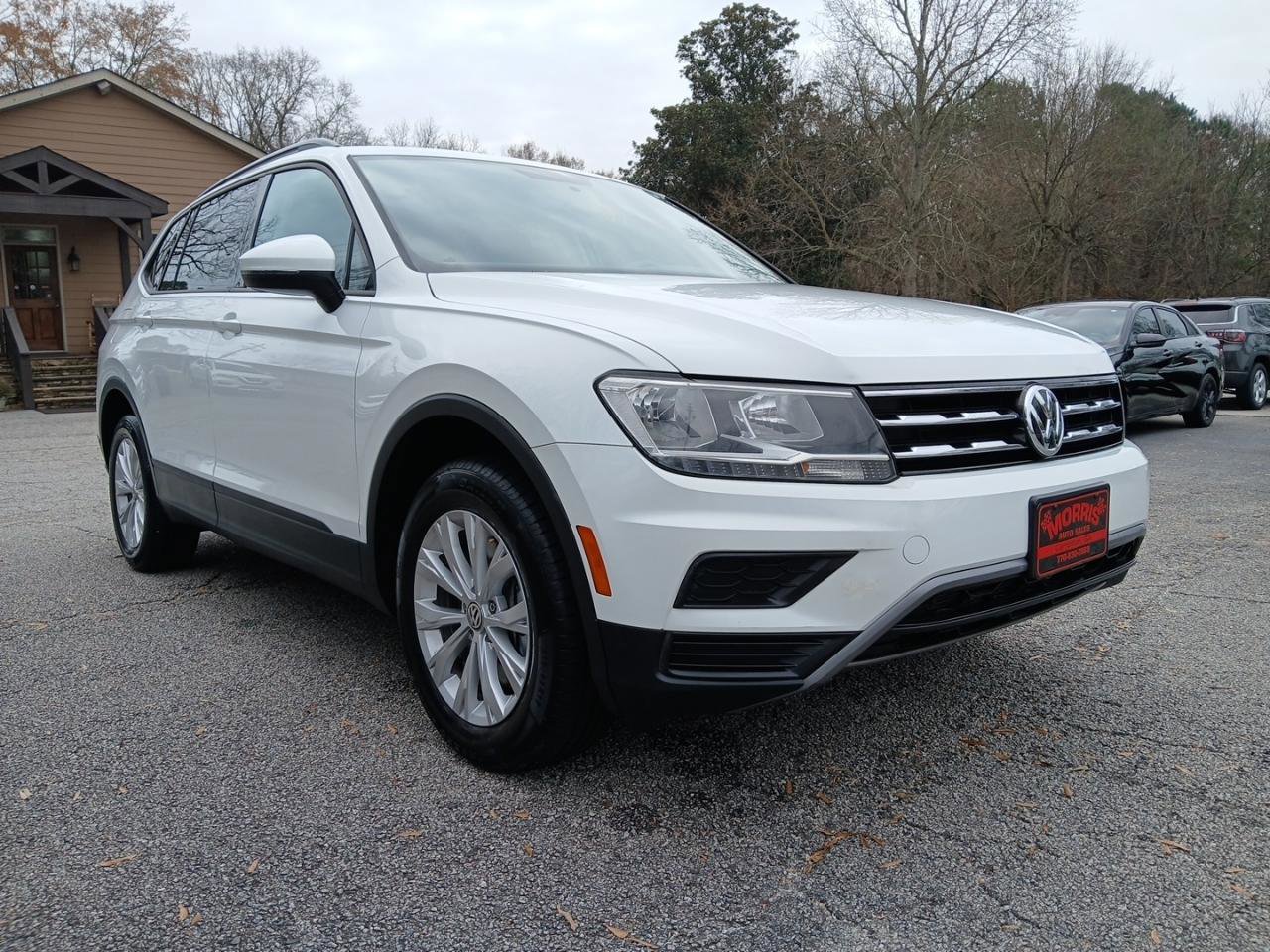 Used 2018 Volkswagen Tiguan S w/ 3rd Row Seat Package AWD/4WD image 4