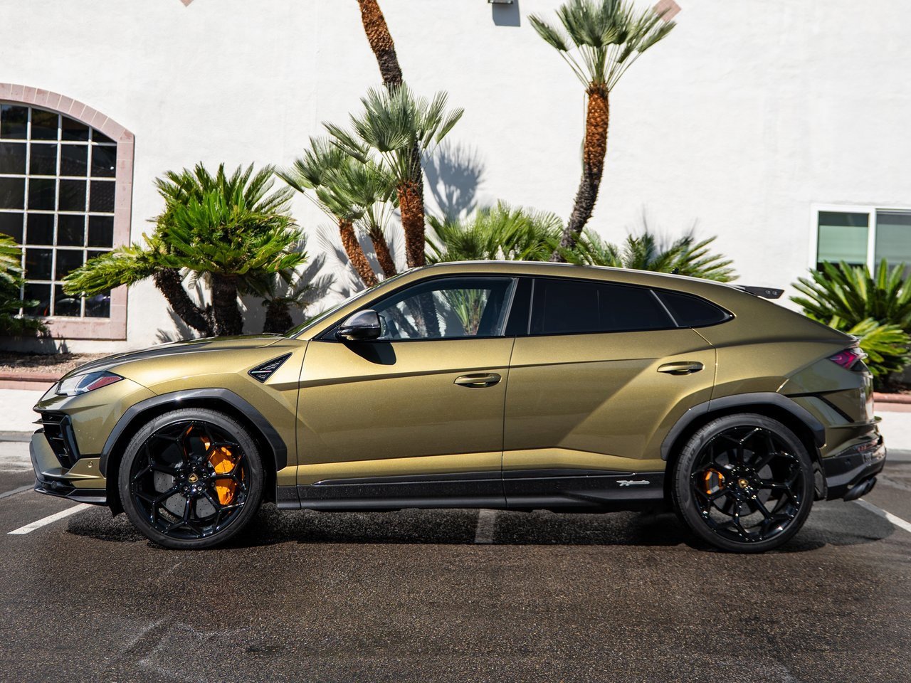 Used 2023 Lamborghini Urus Performante image 24