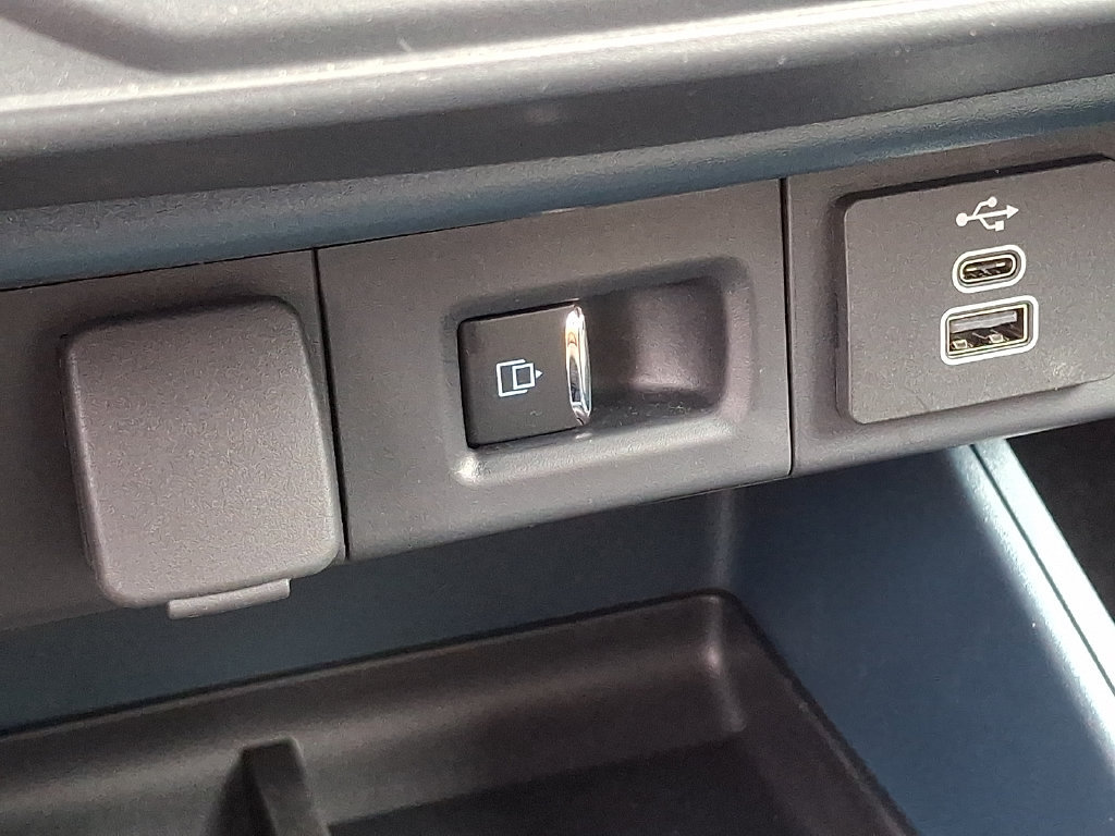 Used 2026 Ford Maverick Lariat AWD/4WD image 24