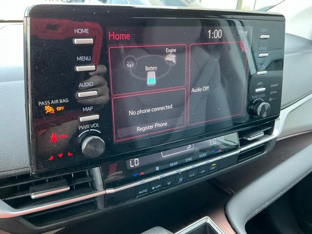 Used 2022 Toyota Sienna LE FWD image 22