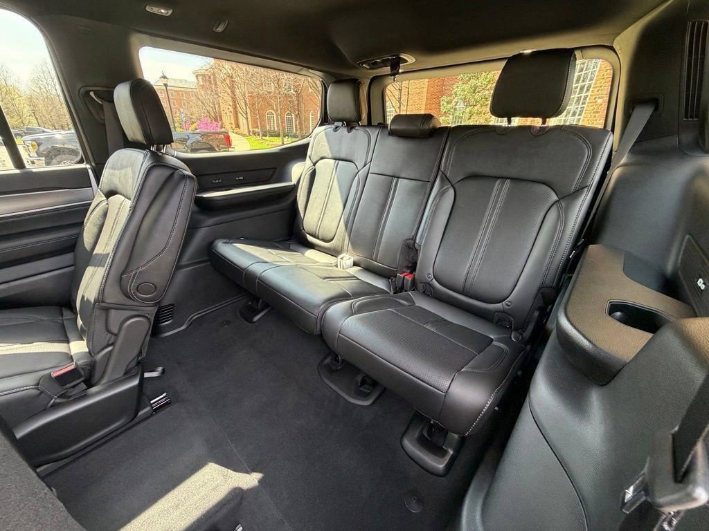 New 2026 Jeep Grand Wagoneer Limited w/ Convenience Group I AWD/4WD image 12
