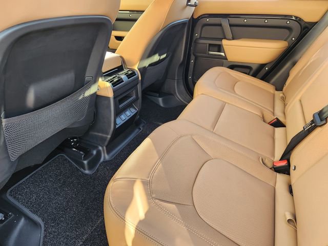Used 2026 Land Rover Defender 110 S image 20