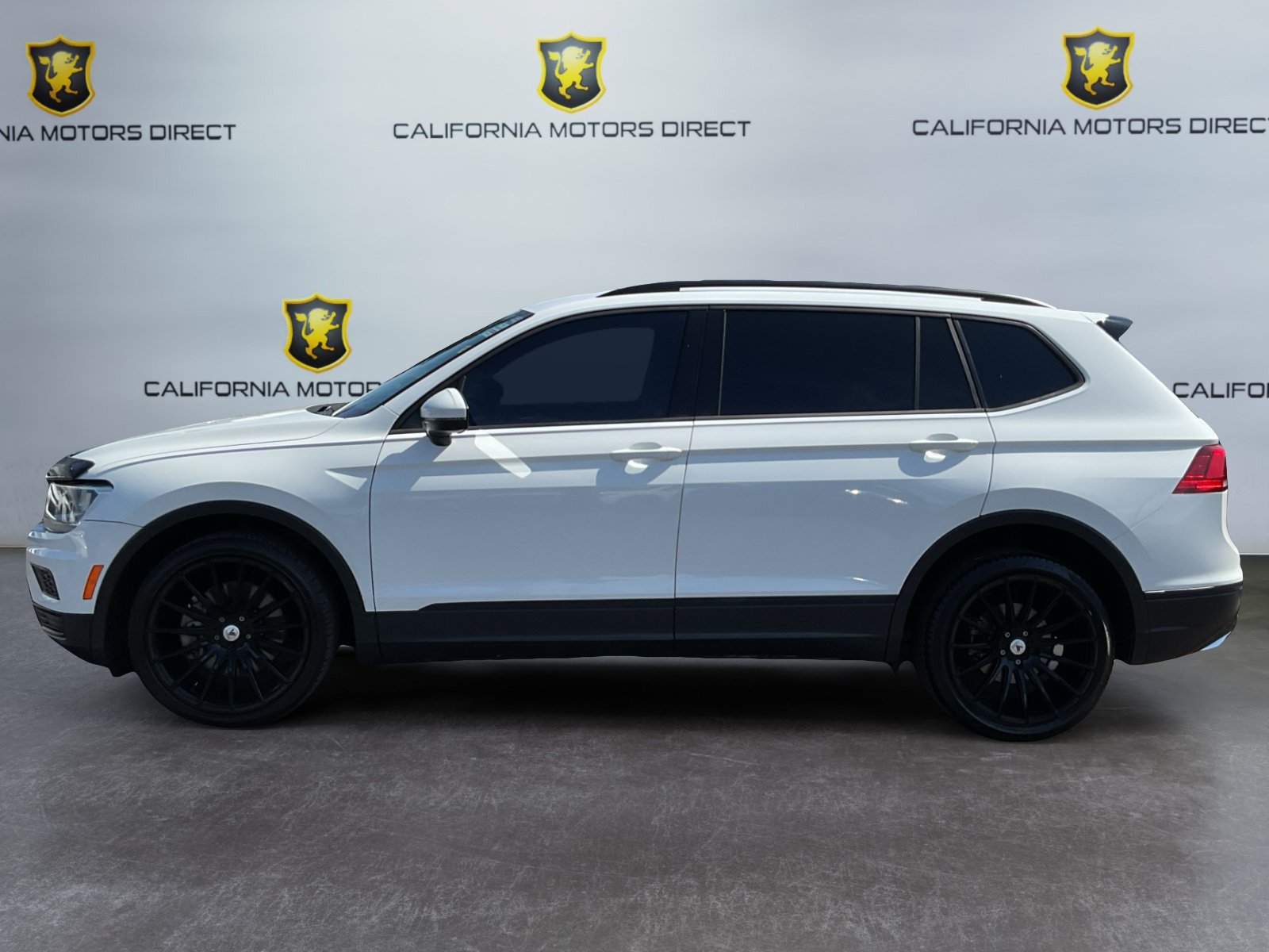 Used 2020 Volkswagen Tiguan S FWD image 8