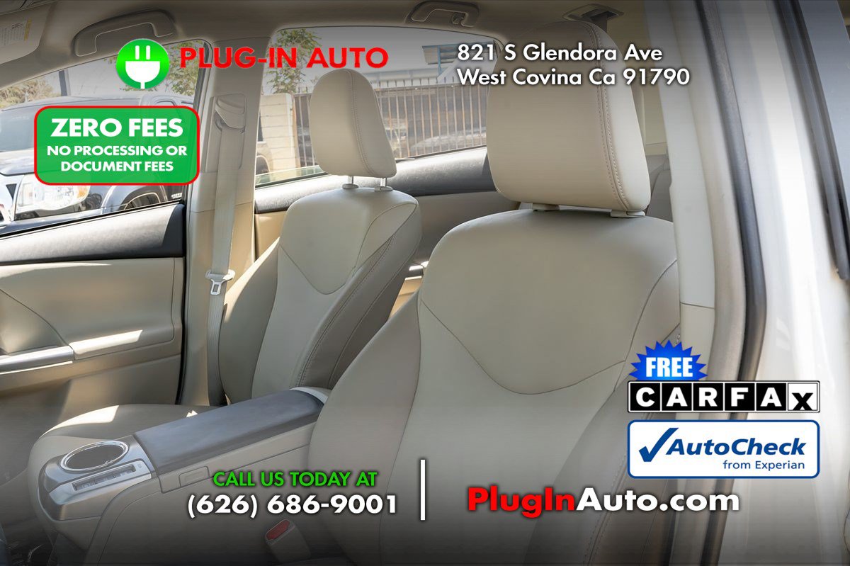 Used 2015 Toyota Prius V Four FWD image 7