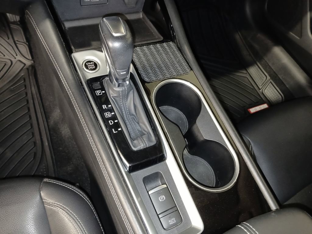 Used 2020 Nissan Altima 2.0 Platinum FWD image 18