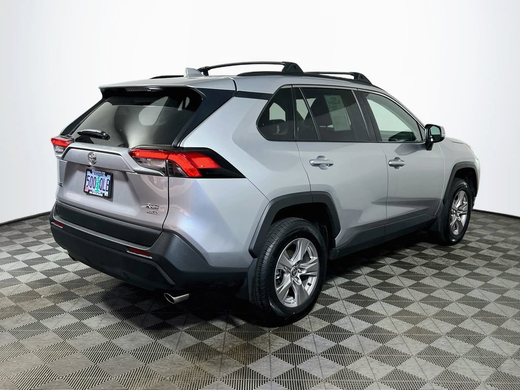 Certified 2025 Toyota RAV4 XLE AWD/4WD image 7