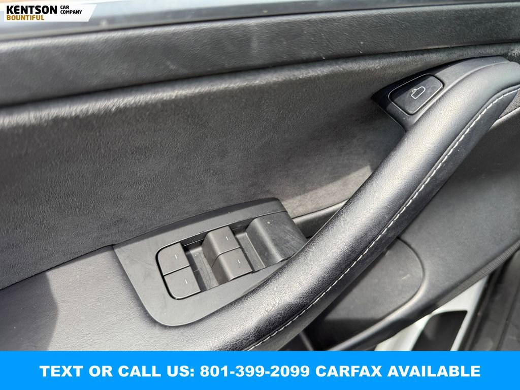 Used 2023 Tesla Model 3 Performance AWD/4WD image 17