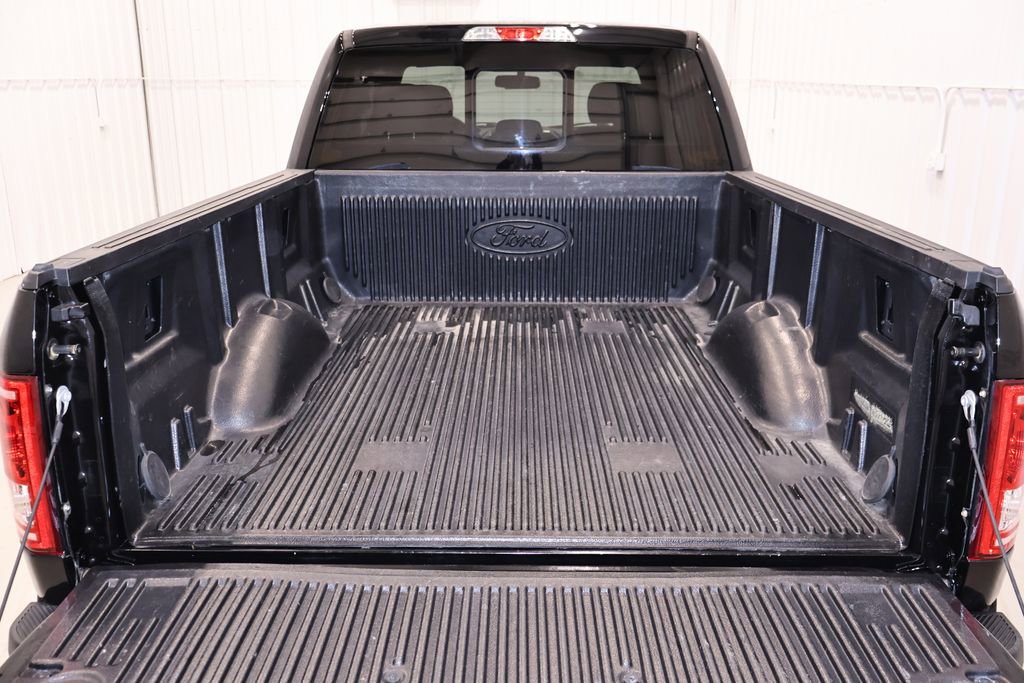 Used 2017 Ford F150 XLT w/ Equipment Group 302A Luxury image 36