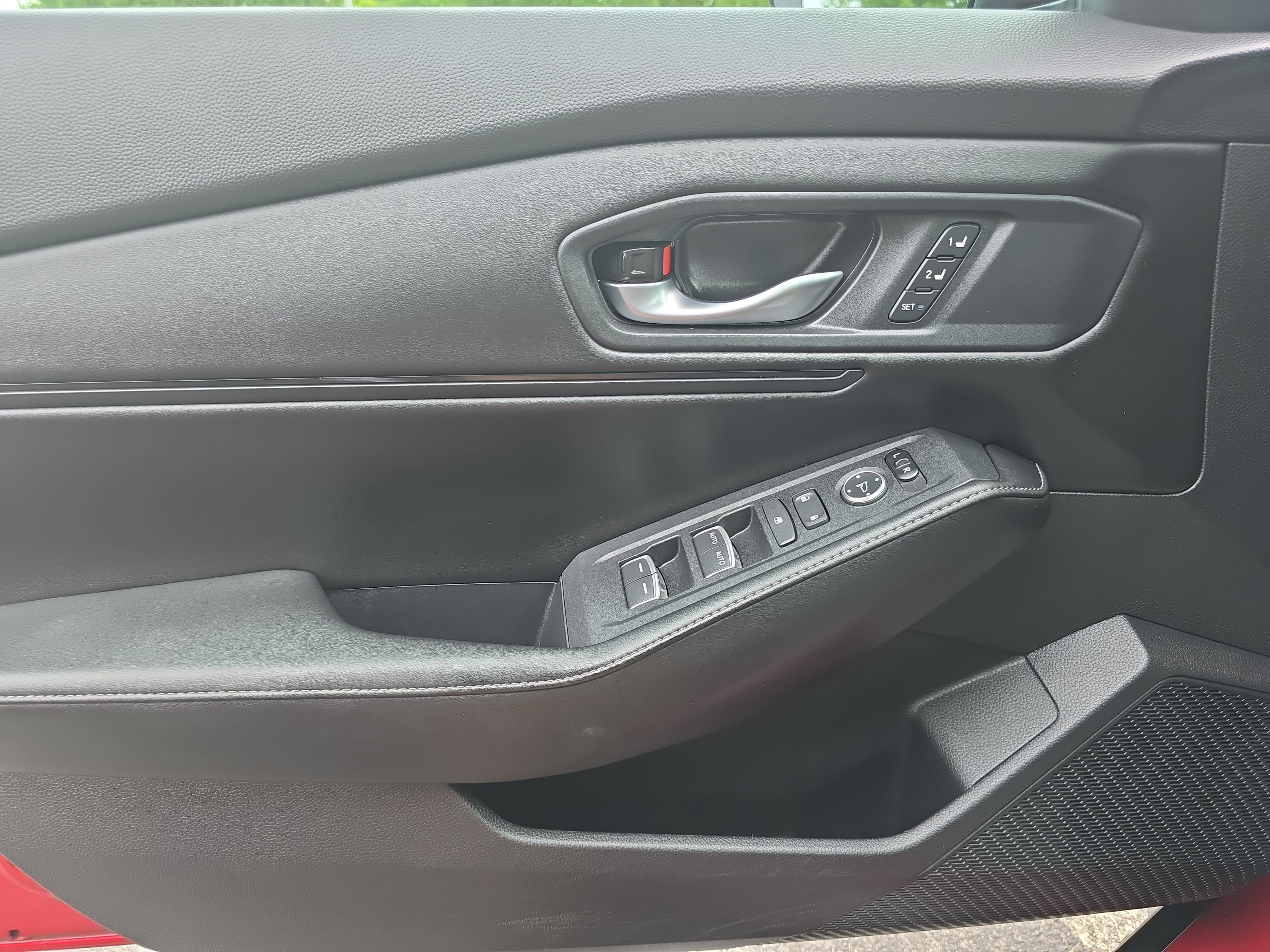 Used 2024 Honda Accord Sport image 25