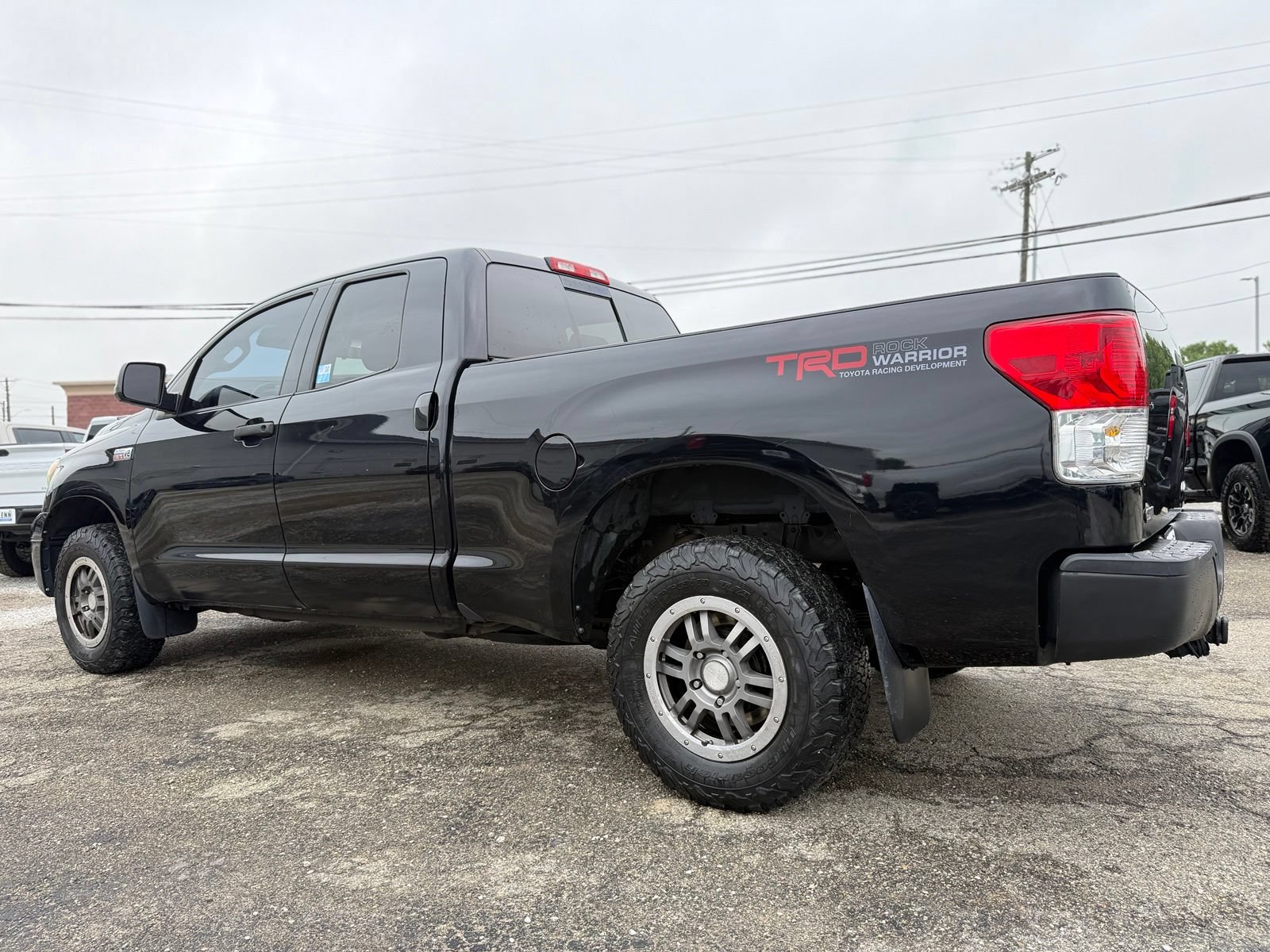 Used 2010 Toyota Tundra 4x4 Double Cab image 5