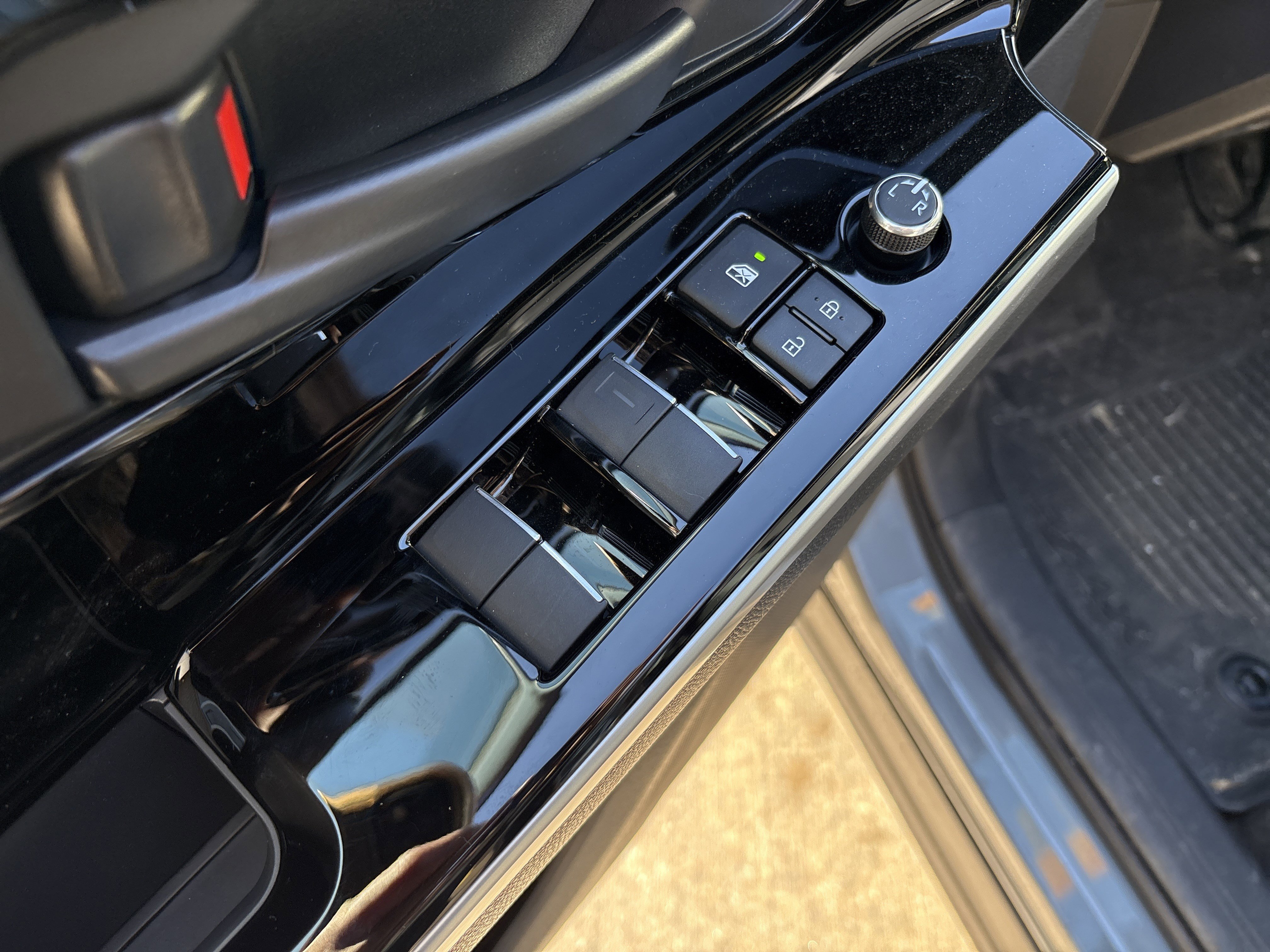 Used 2024 Toyota bZ4X Limited w/ Weather Package image 15