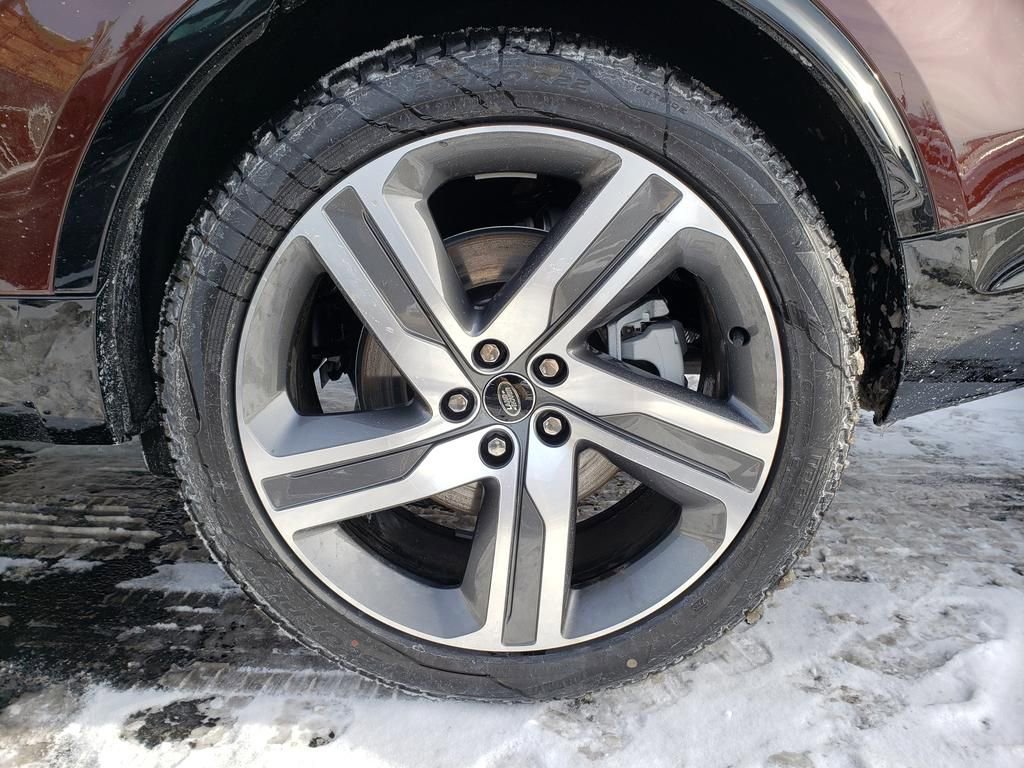 New 2026 Land Rover Discovery Limited Edition image 27